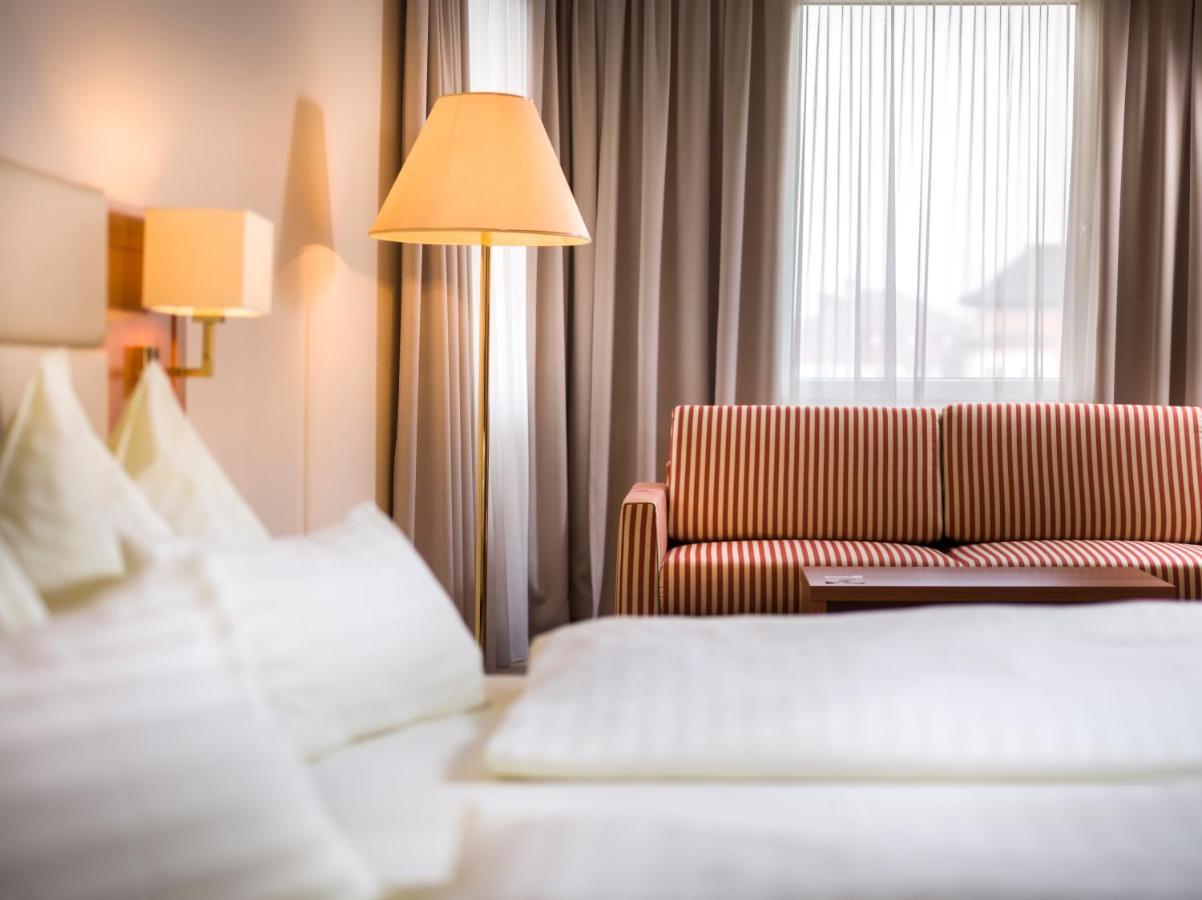 Vergeiner'S Hotel Traube Лиенц Экстерьер фото