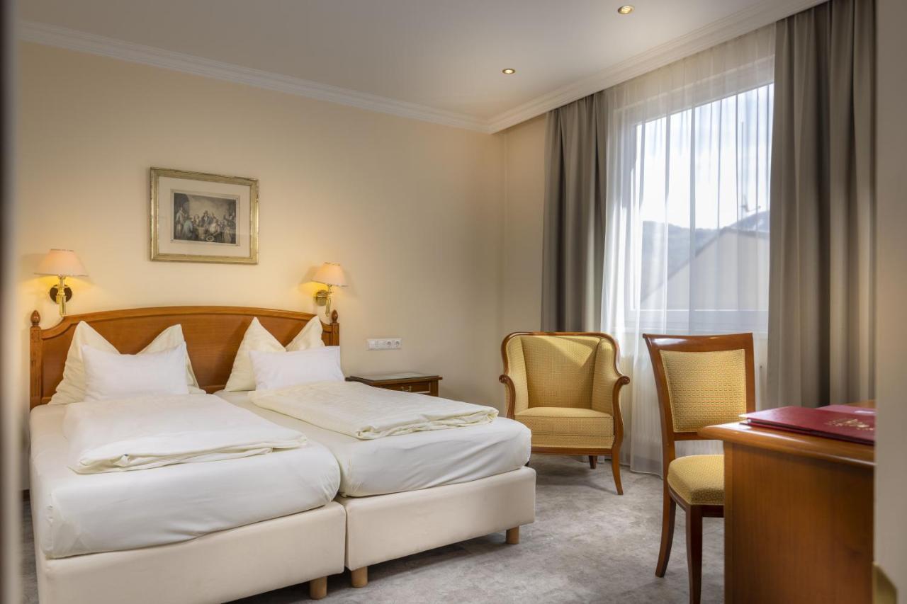 Vergeiner'S Hotel Traube Лиенц Экстерьер фото