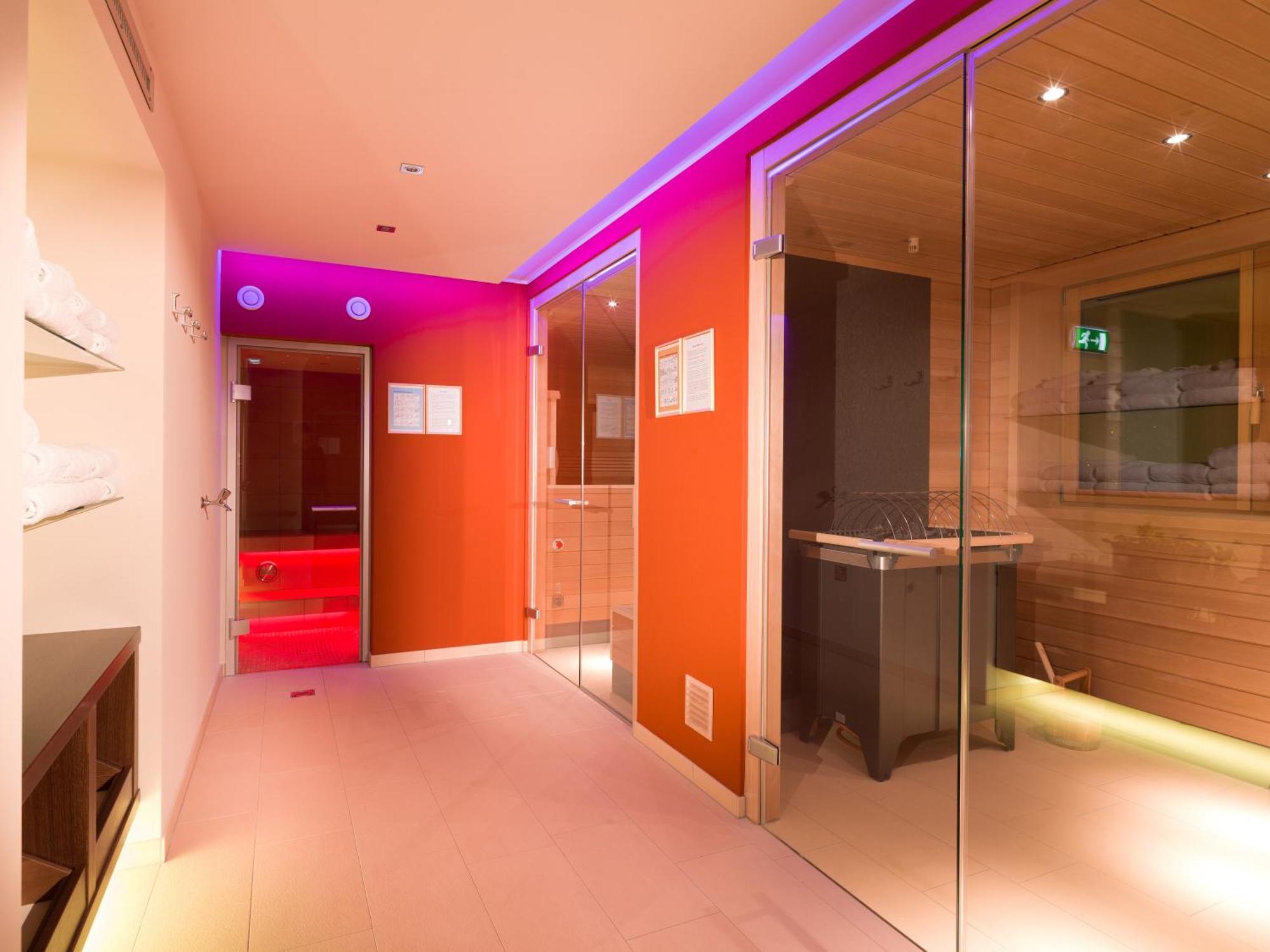 Vergeiner'S Hotel Traube Лиенц Экстерьер фото