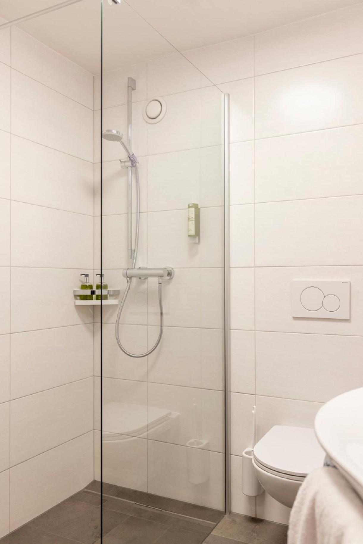 Vergeiner'S Hotel Traube Лиенц Экстерьер фото
