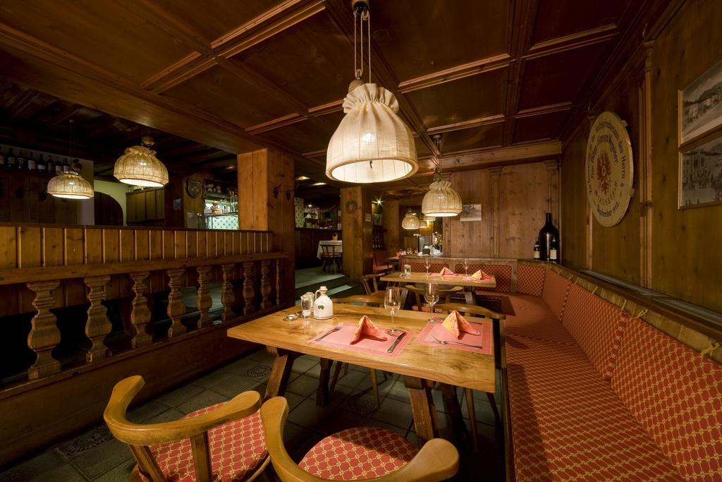 Vergeiner'S Hotel Traube Лиенц Экстерьер фото