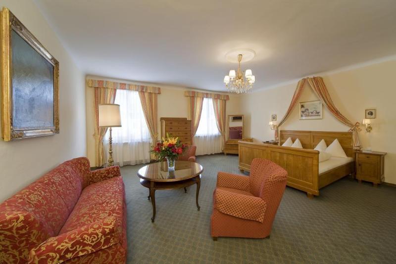 Vergeiner'S Hotel Traube Лиенц Экстерьер фото